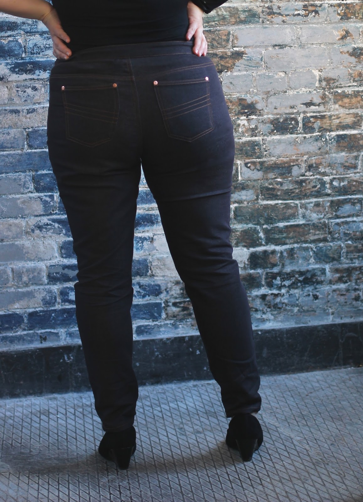 110 Creations: Overly Exhaustive Ginger Jeans Review